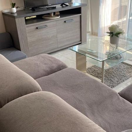 Chez Sabine Et Pascal Apartment Мейзио Екстериор снимка