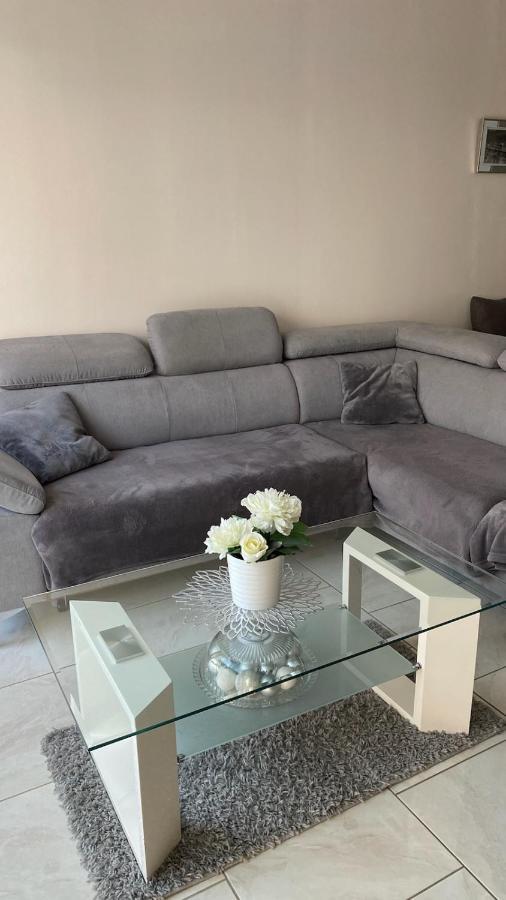 Chez Sabine Et Pascal Apartment Мейзио Екстериор снимка