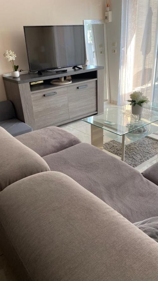 Chez Sabine Et Pascal Apartment Мейзио Екстериор снимка